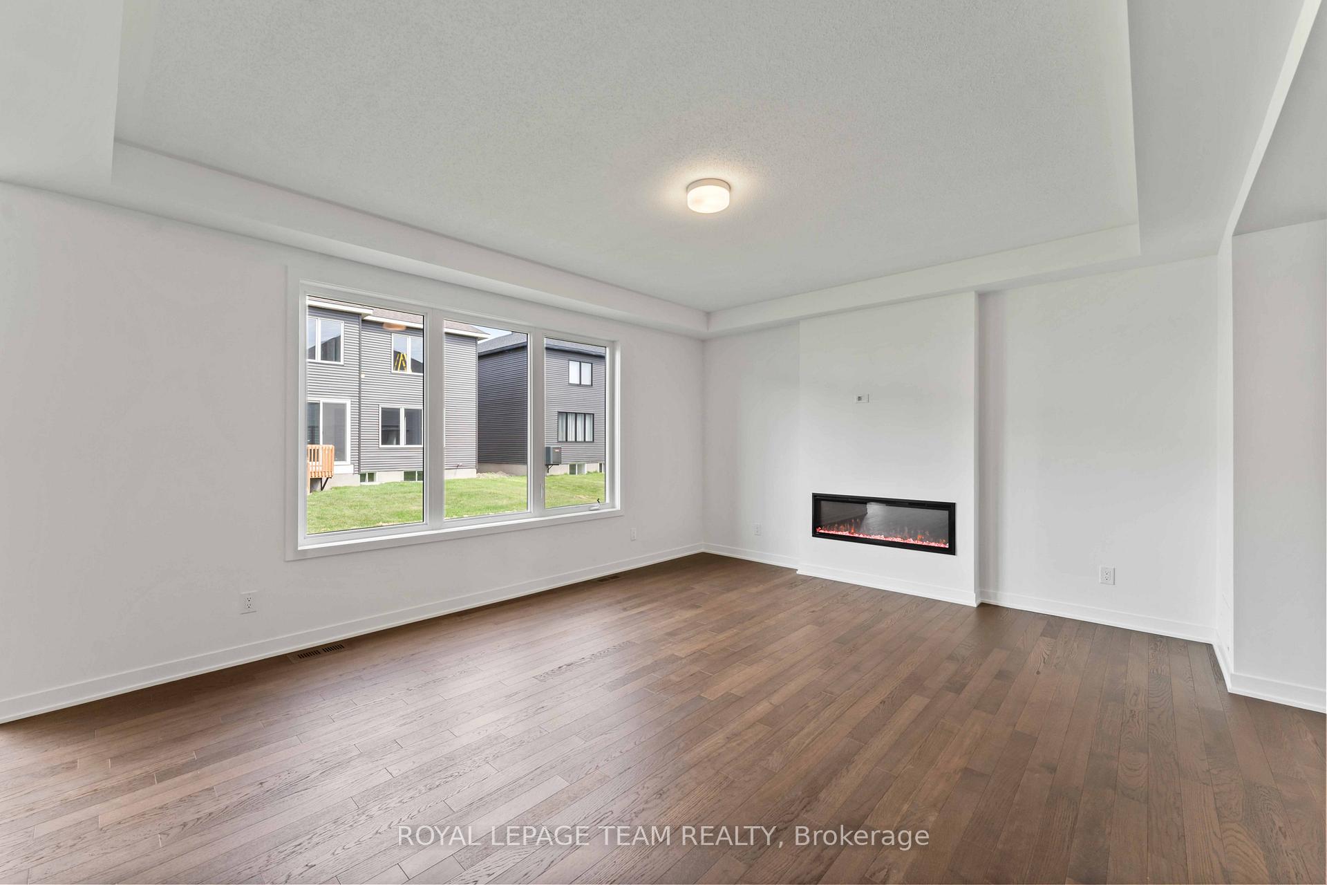 Photo 13 of 686 Fenwick Way, Ottawa, Barrhaven - Stonebridge — HOMEH