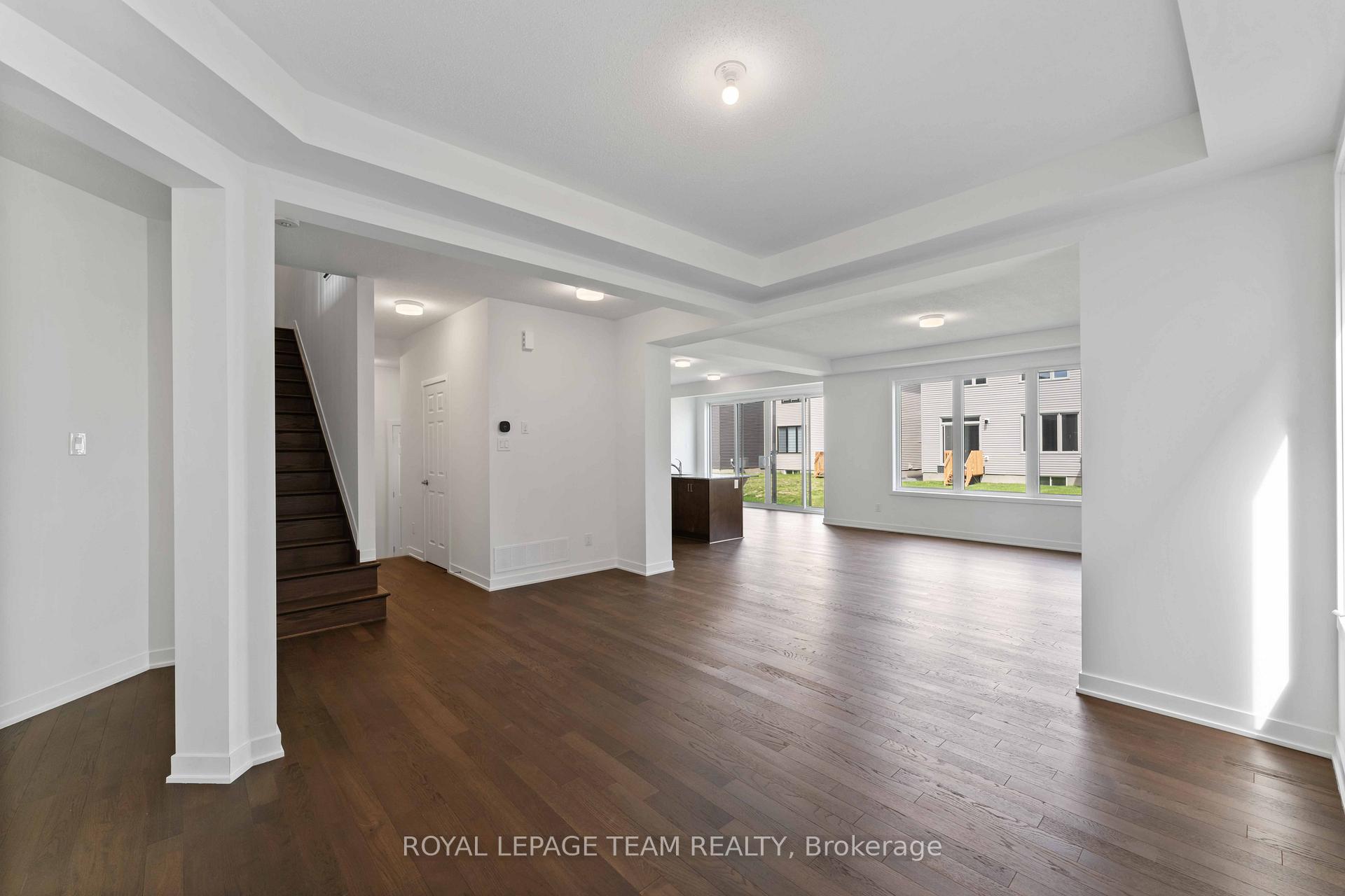 Photo 14 of 686 Fenwick Way, Ottawa, Barrhaven - Stonebridge — HOMEH