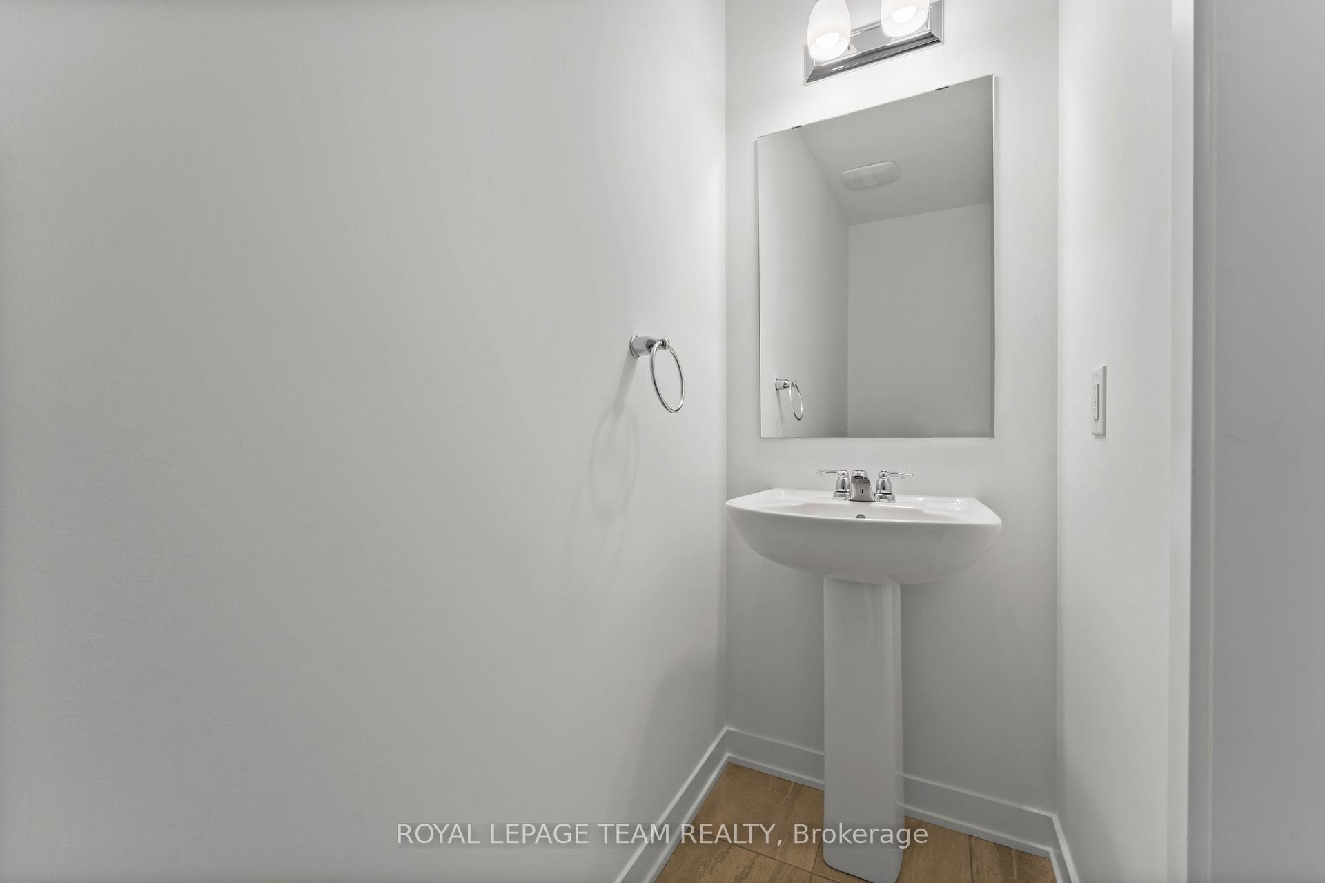 Photo 20 of 686 Fenwick Way, Ottawa, Barrhaven - Stonebridge — HOMEH
