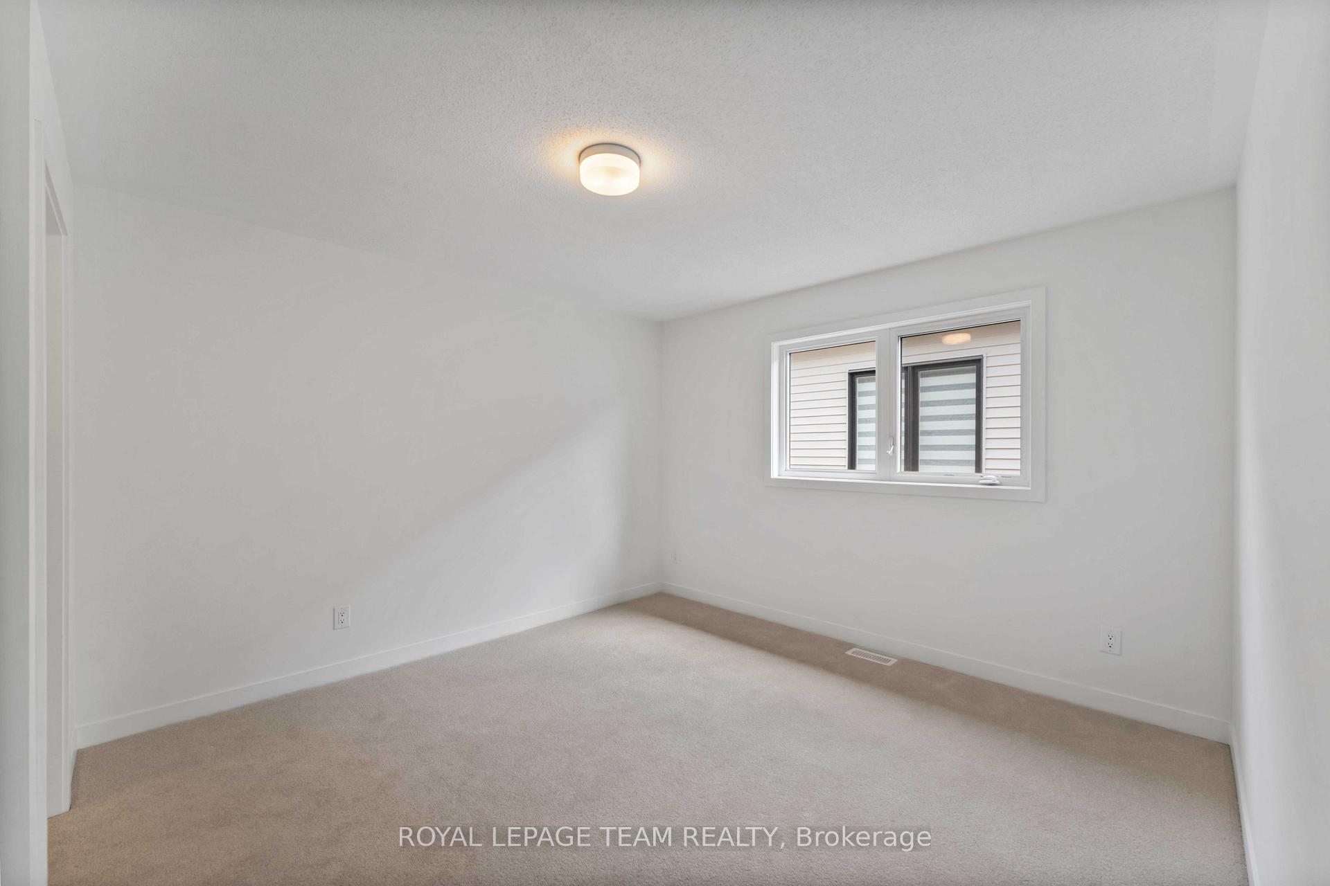 Photo 29 of 686 Fenwick Way, Ottawa, Barrhaven - Stonebridge — HOMEH