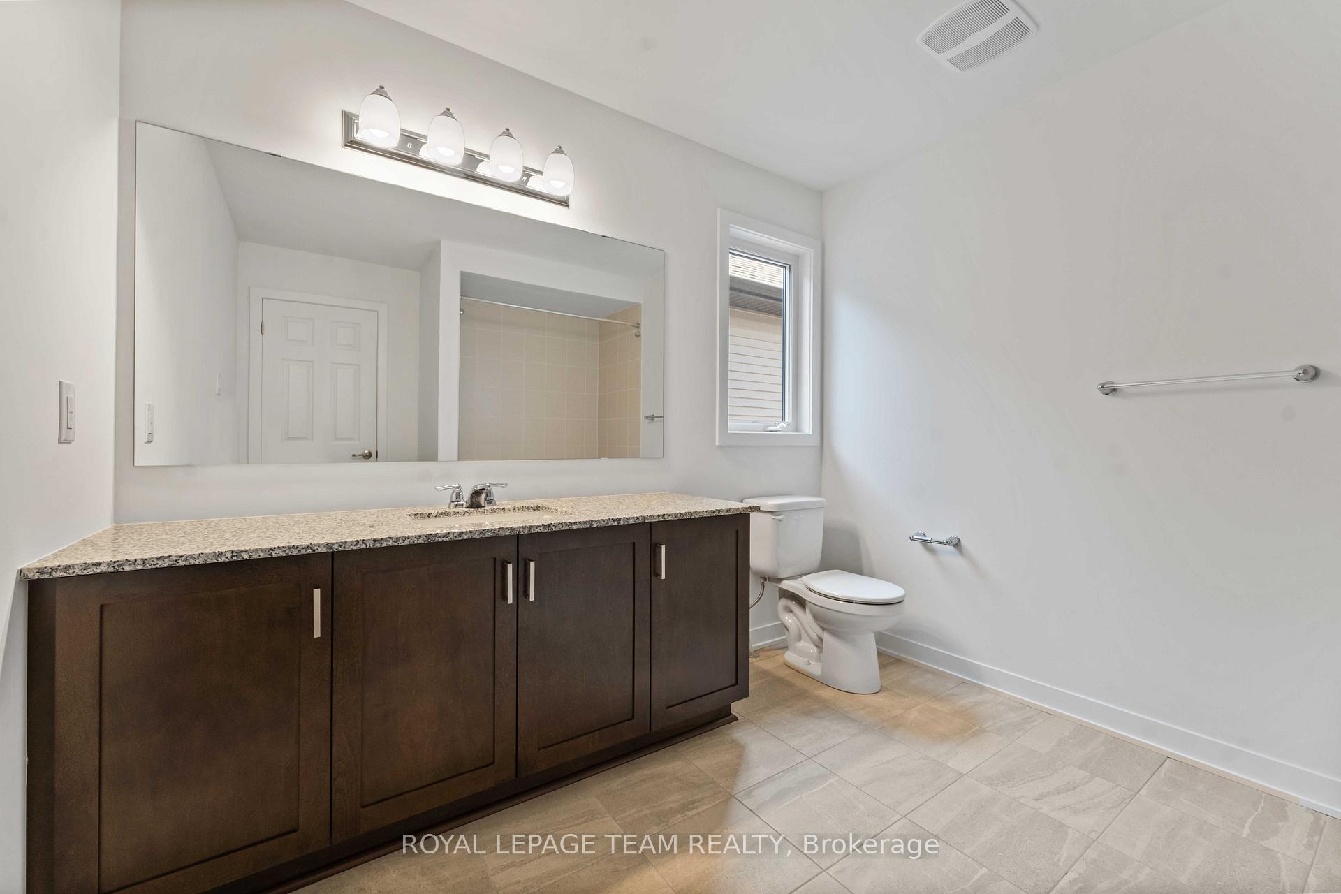 Photo 36 of 686 Fenwick Way, Ottawa, Barrhaven - Stonebridge — HOMEH