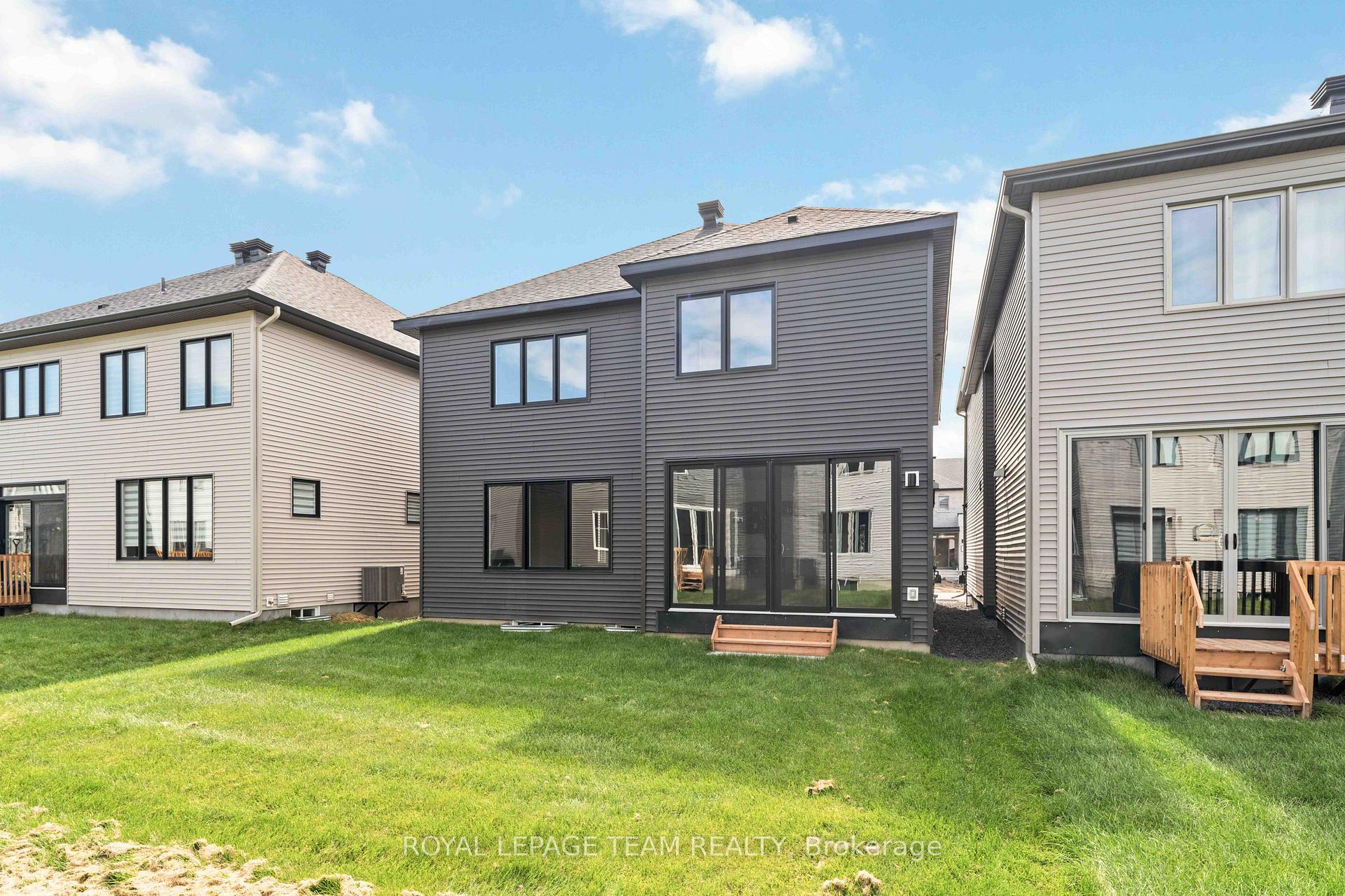 Photo 44 of 686 Fenwick Way, Ottawa, Barrhaven - Stonebridge — HOMEH