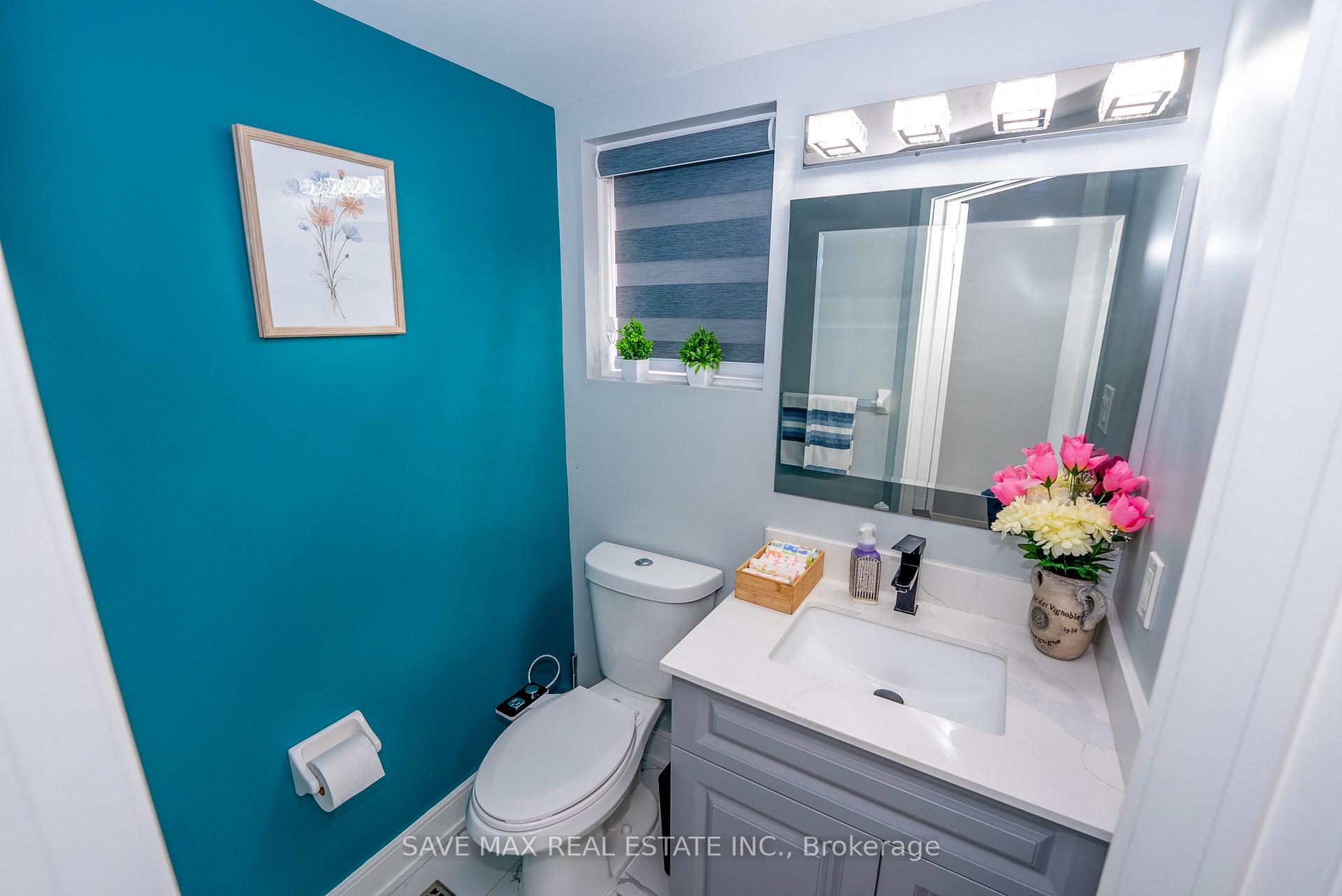 Photo 13 of 100 Crown Victoria Drive, Brampton, Fletcher's Meadow — HOMEH