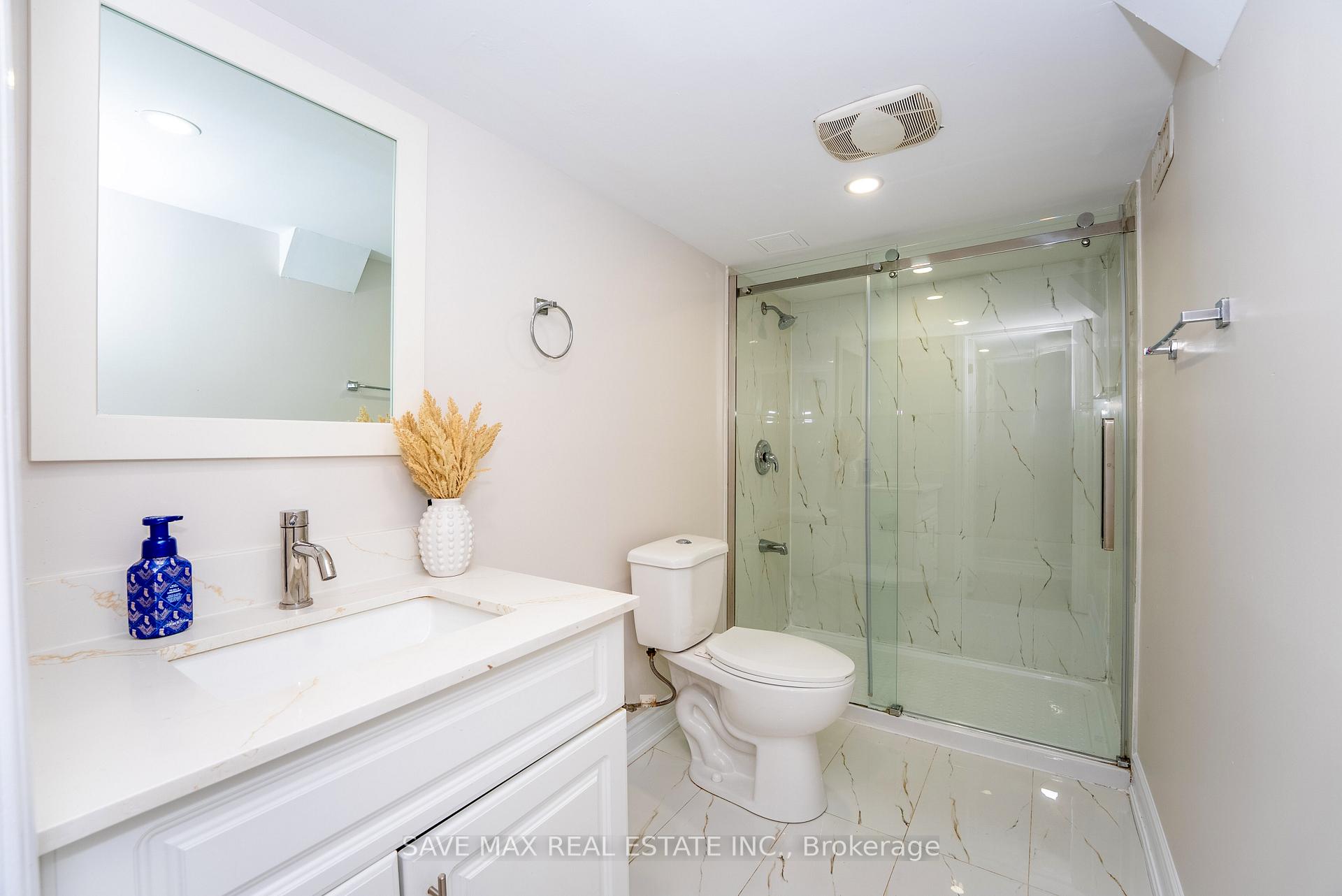 Photo 41 of 100 Crown Victoria Drive, Brampton, Fletcher's Meadow — HOMEH