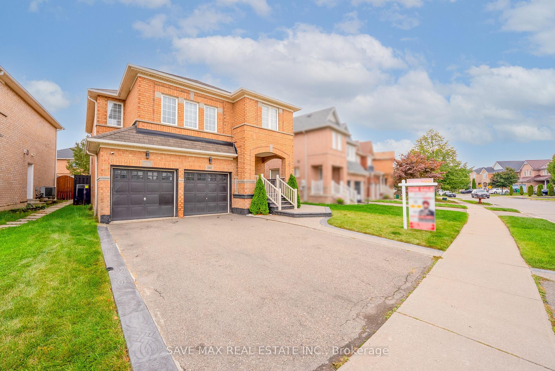 Photo 46 of 100 Crown Victoria Drive, Brampton, Fletcher's Meadow — HOMEH