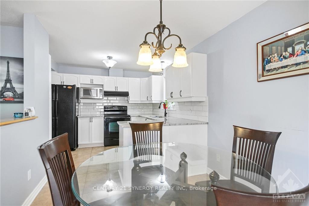 Photo 5 of 51 Cresthaven Drive, Ottawa, Barrhaven East — HOMEH