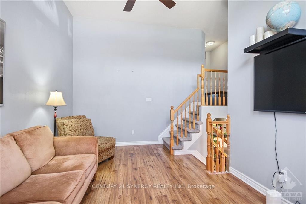 Photo 9 of 51 Cresthaven Drive, Ottawa, Barrhaven East — HOMEH