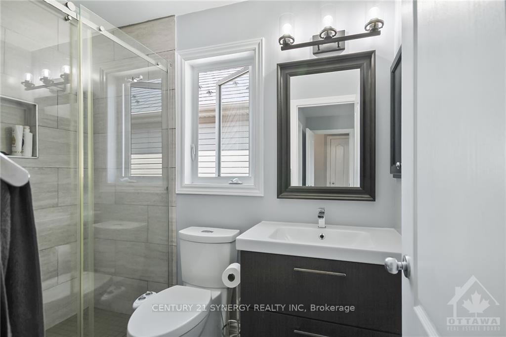 Photo 12 of 51 Cresthaven Drive, Ottawa, Barrhaven East — HOMEH