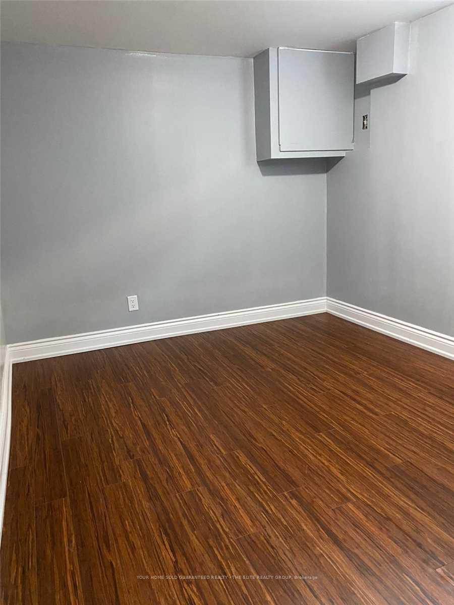 Photo 11 of 12 Benton Street, Brampton, Brampton East — HOMEH
