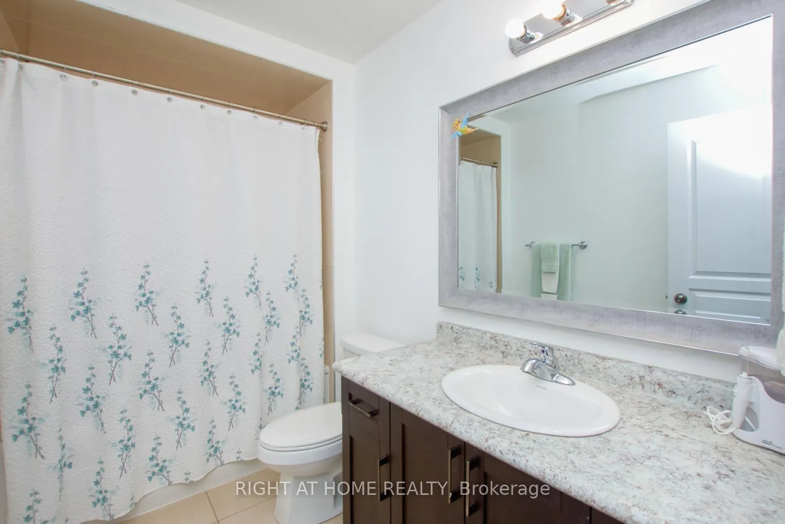 Photo 62 of 117 Chartwell Circle, Hamilton, Jerome — HOMEH