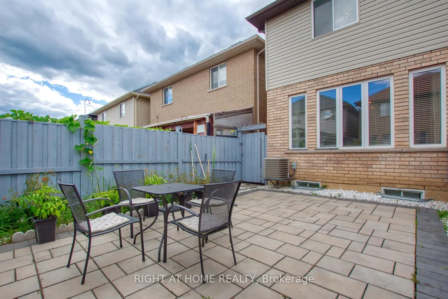Photo 85 of 117 Chartwell Circle, Hamilton, Jerome — HOMEH