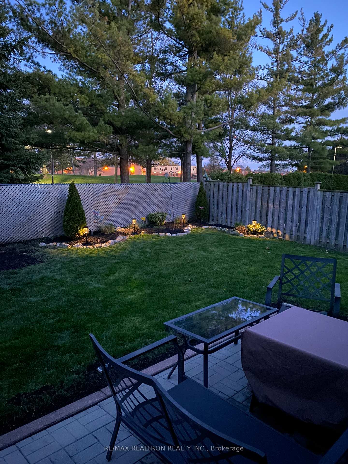 Photo 47 of 266 Clover Leaf Street, Vaughan, East Woodbridge — HOMEH