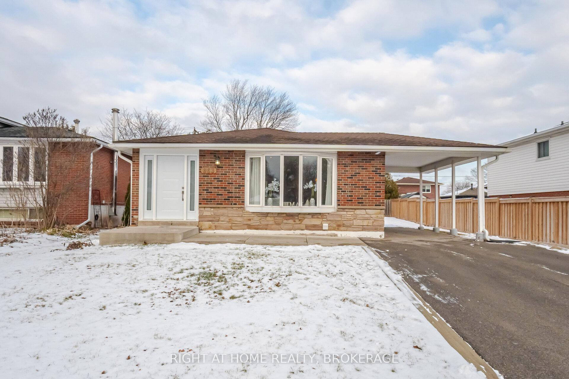 Photo 1 of 663 Cape Avenue, Burlington, Appleby — HOMEH