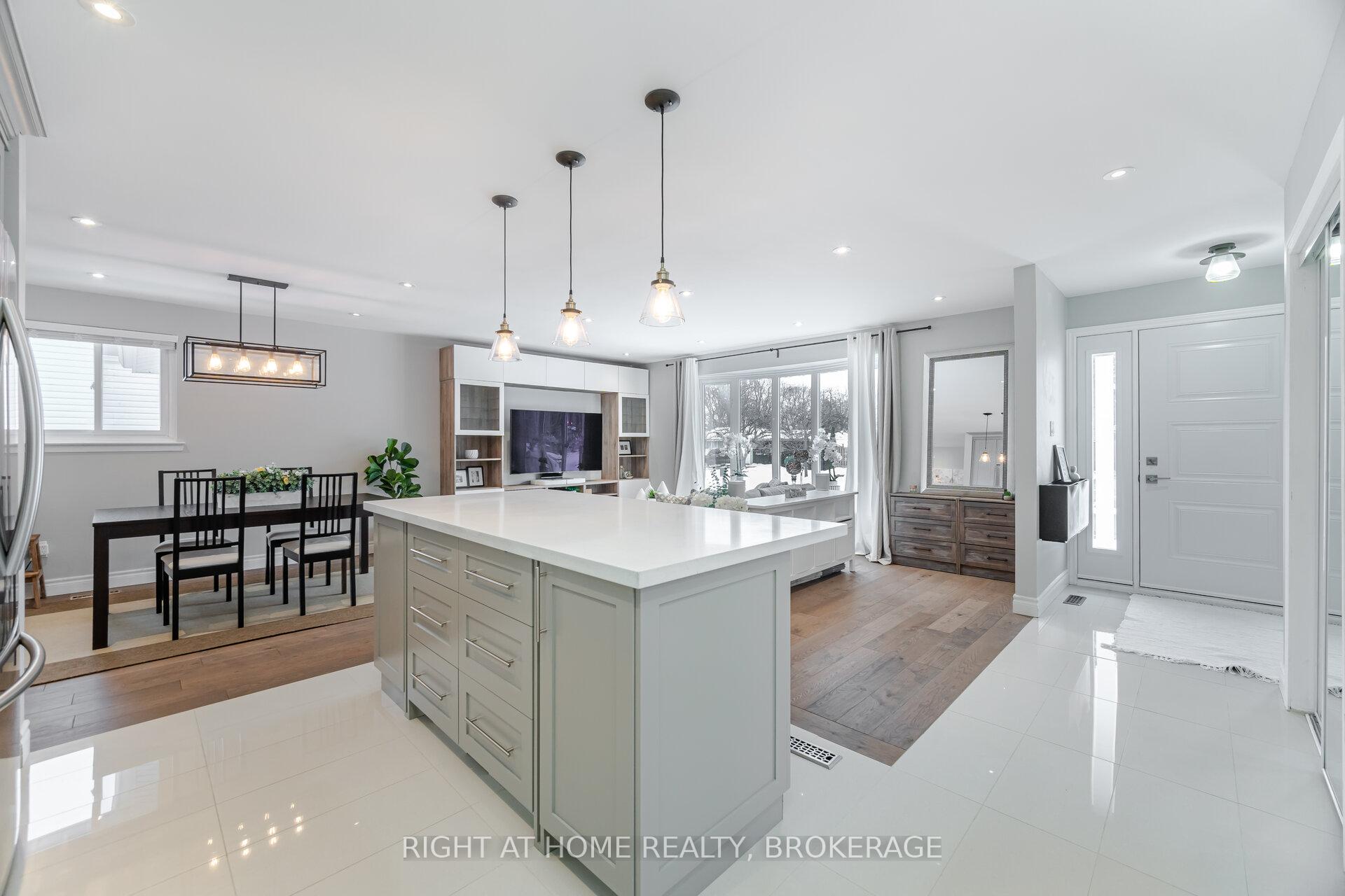 Photo 8 of 663 Cape Avenue, Burlington, Appleby — HOMEH