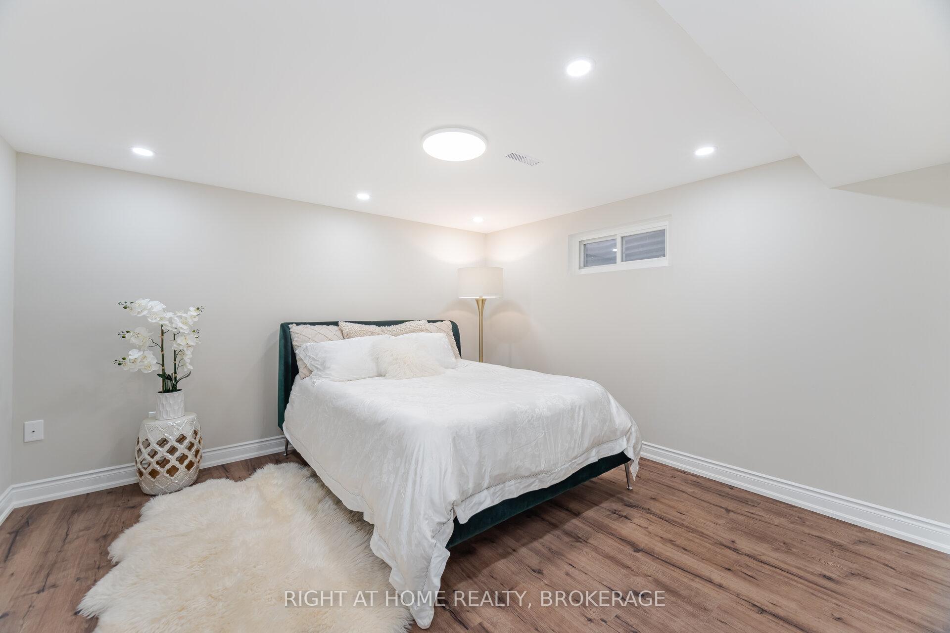 Photo 27 of 663 Cape Avenue, Burlington, Appleby — HOMEH