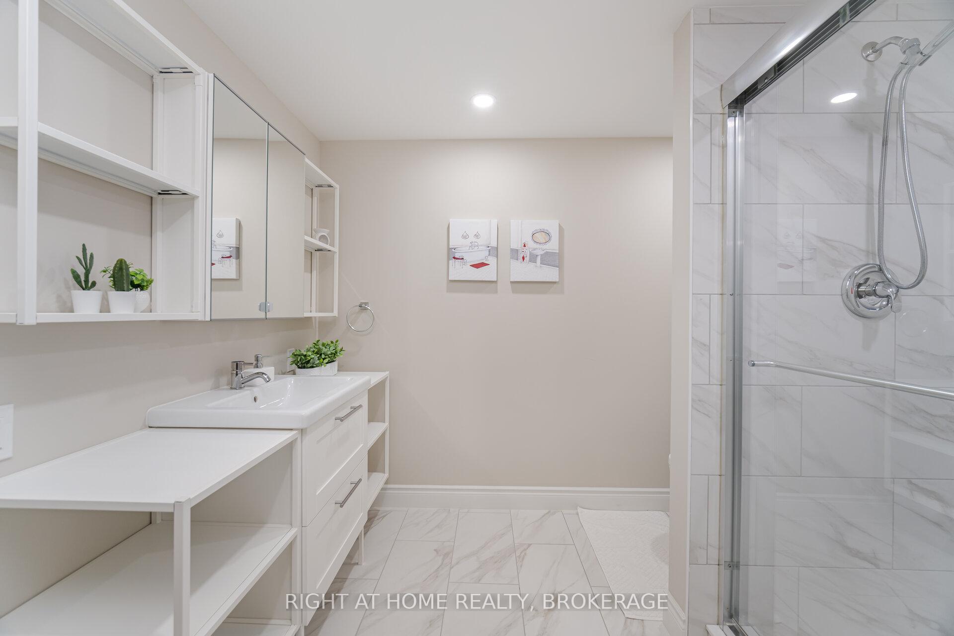 Photo 29 of 663 Cape Avenue, Burlington, Appleby — HOMEH