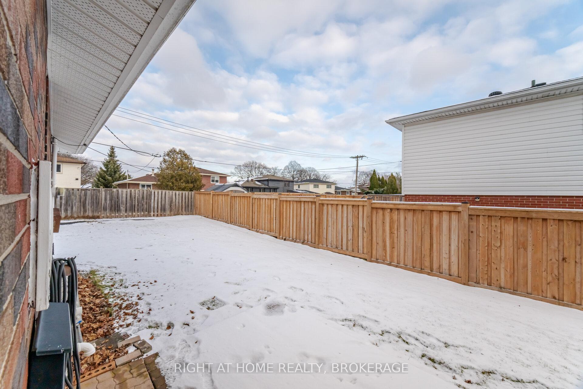 Photo 30 of 663 Cape Avenue, Burlington, Appleby — HOMEH