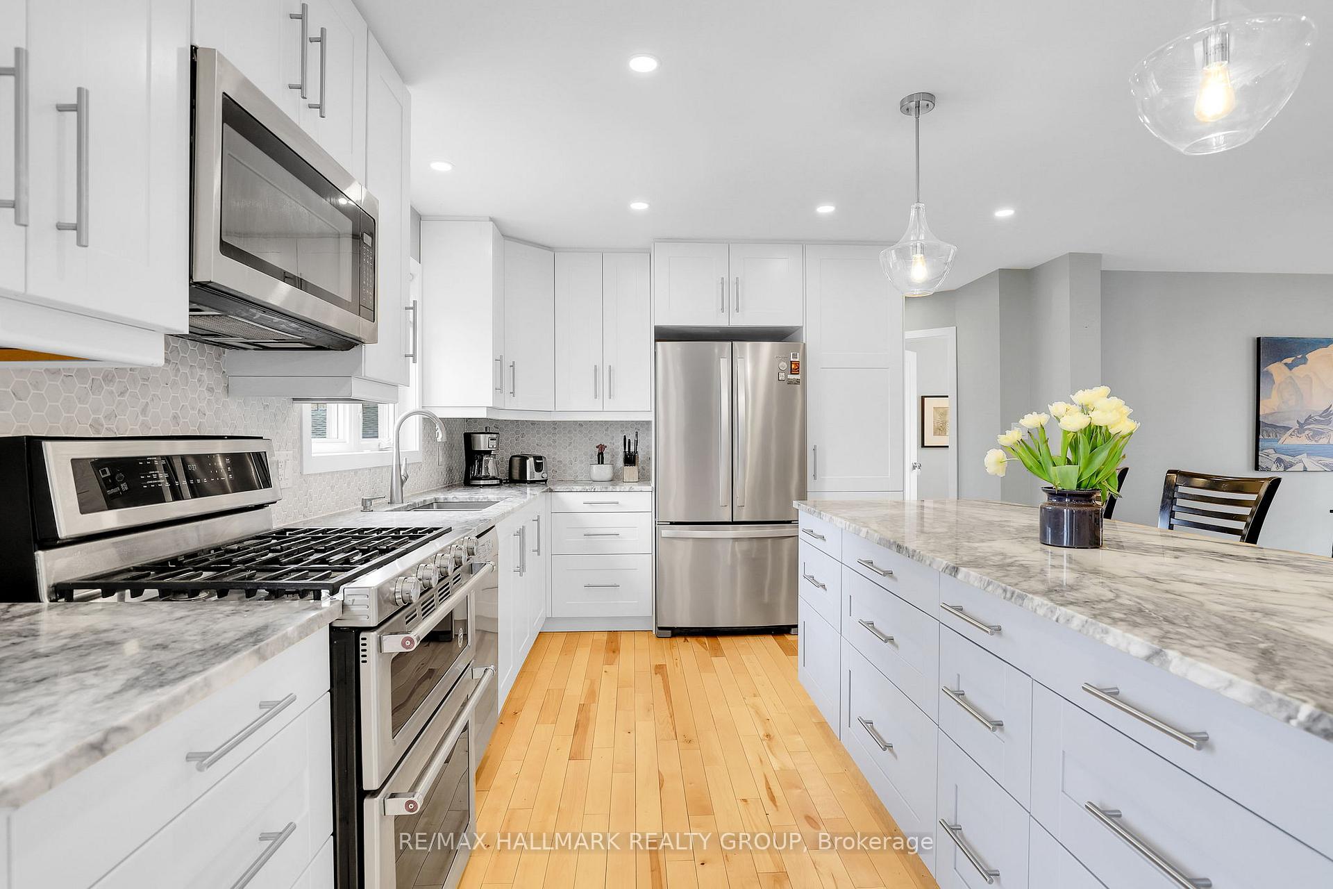 Photo 12 of 56 Anna Avenue, Ottawa, Carlington — HOMEH
