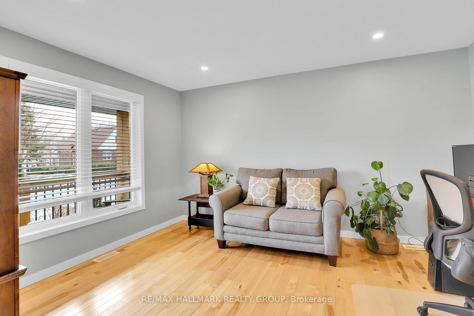 Photo 19 of 56 Anna Avenue, Ottawa, Carlington — HOMEH