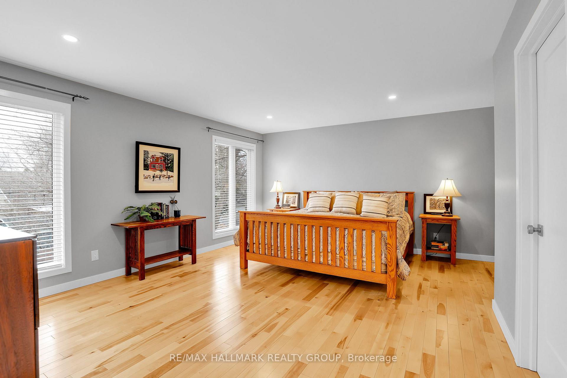 Photo 22 of 56 Anna Avenue, Ottawa, Carlington — HOMEH