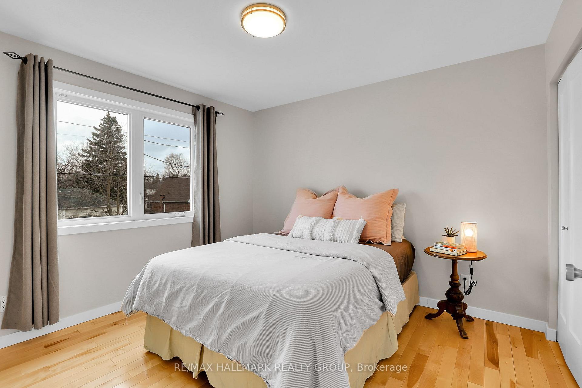 Photo 38 of 56 Anna Avenue, Ottawa, Carlington — HOMEH