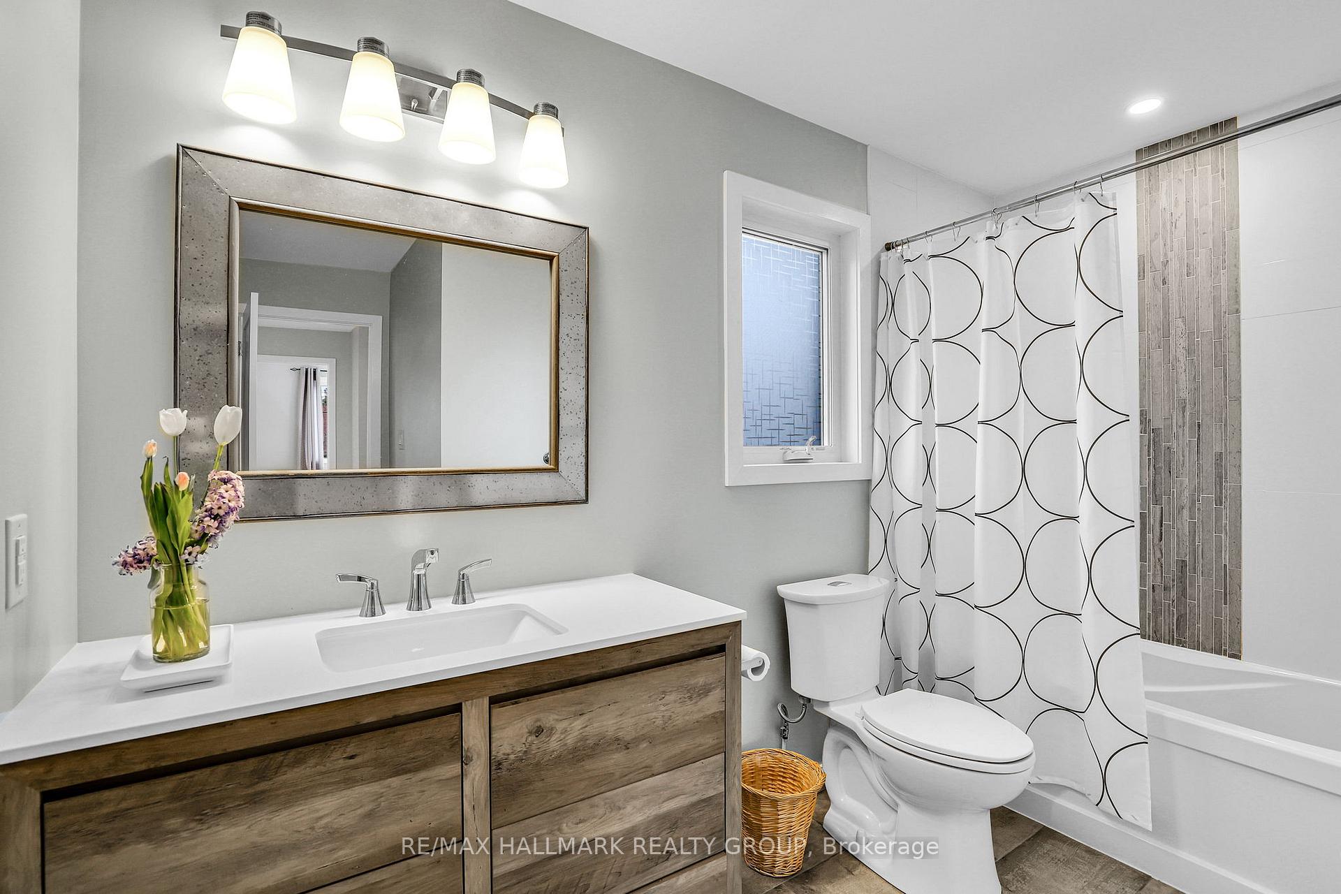 Photo 28 of 56 Anna Avenue, Ottawa, Carlington — HOMEH