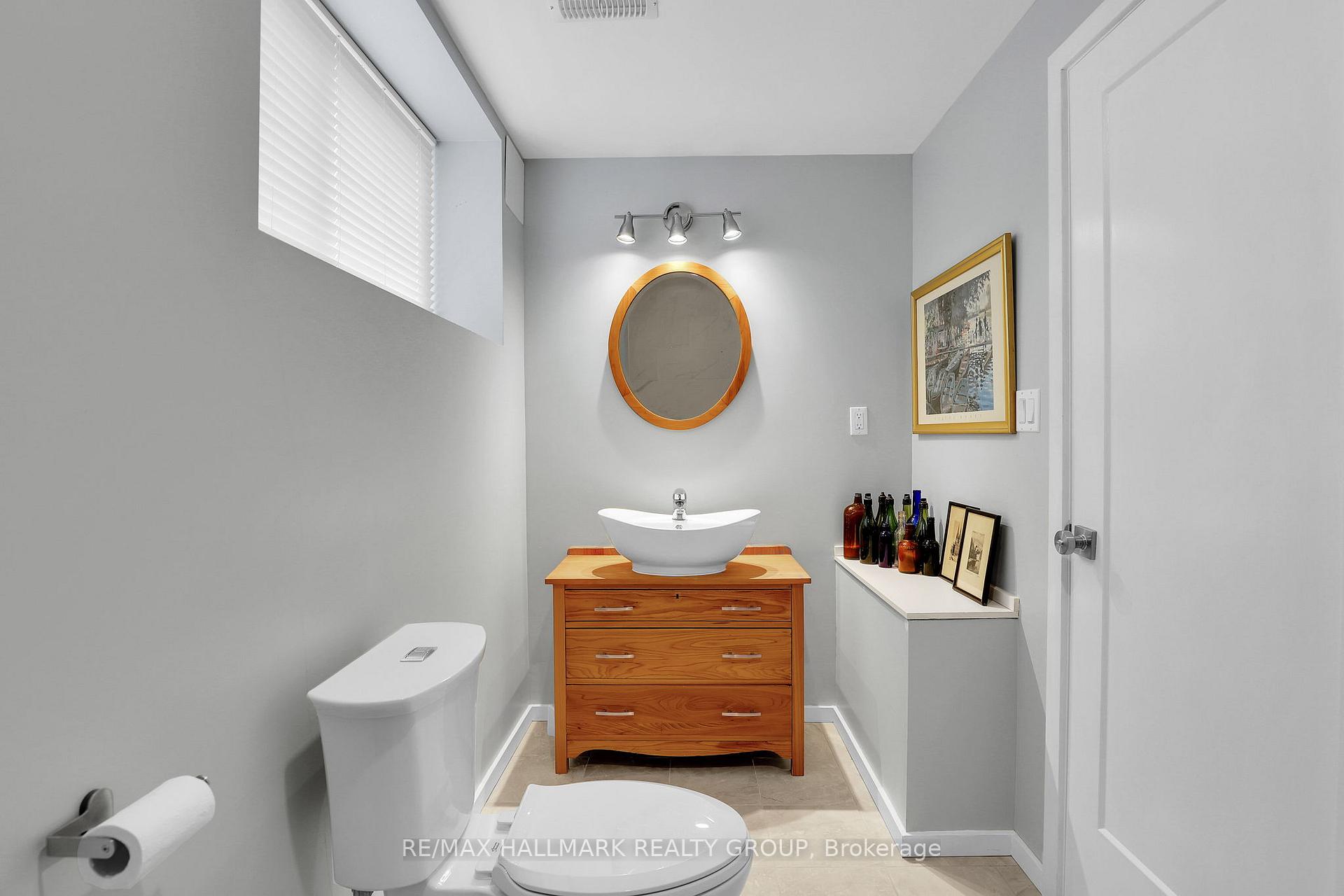 Photo 34 of 56 Anna Avenue, Ottawa, Carlington — HOMEH