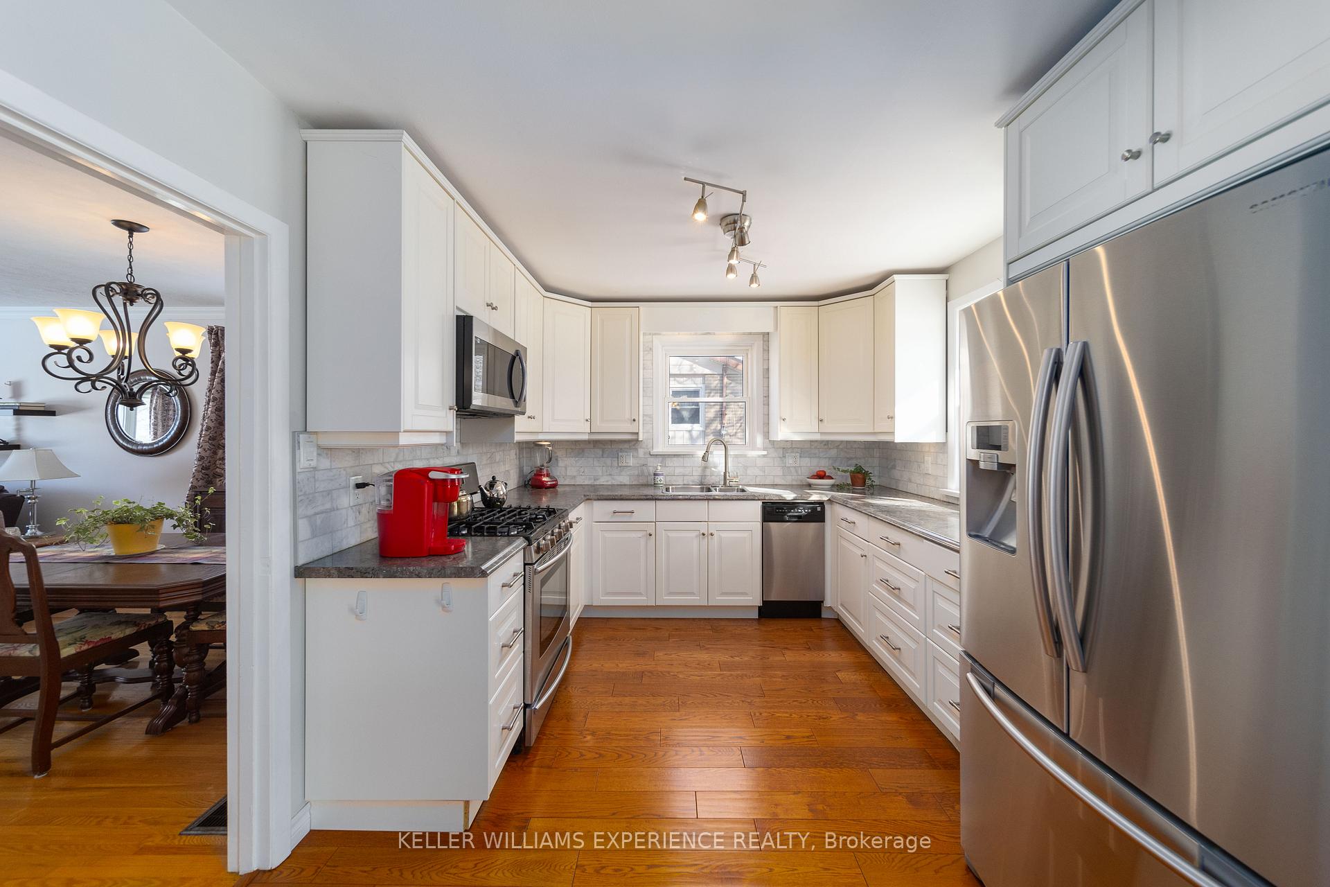 Photo 7 of 67 Queen Street, Barrie, Codrington — HOMEH