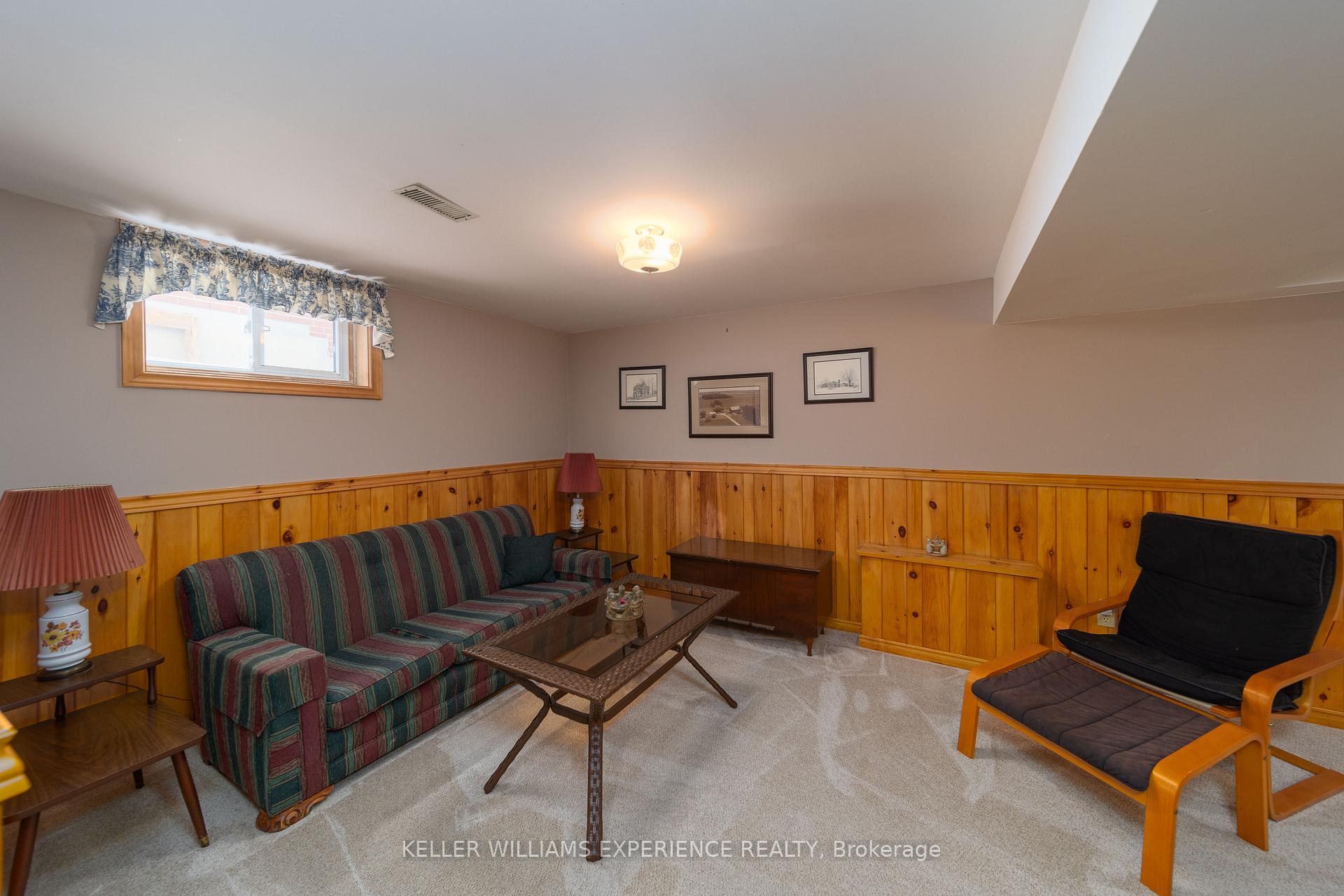 Photo 23 of 67 Queen Street, Barrie, Codrington — HOMEH