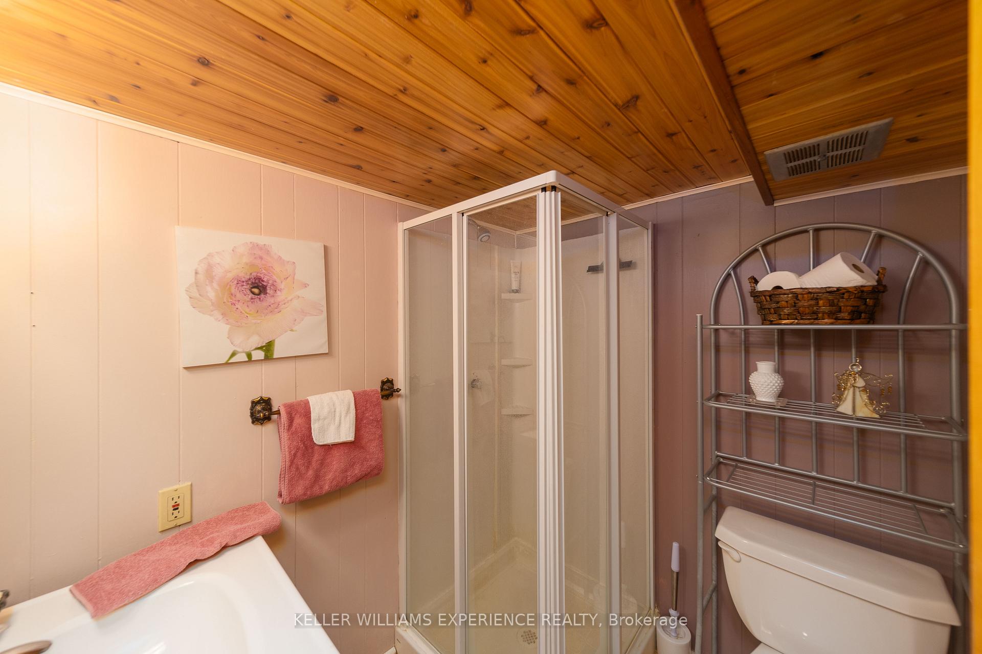 Photo 24 of 67 Queen Street, Barrie, Codrington — HOMEH