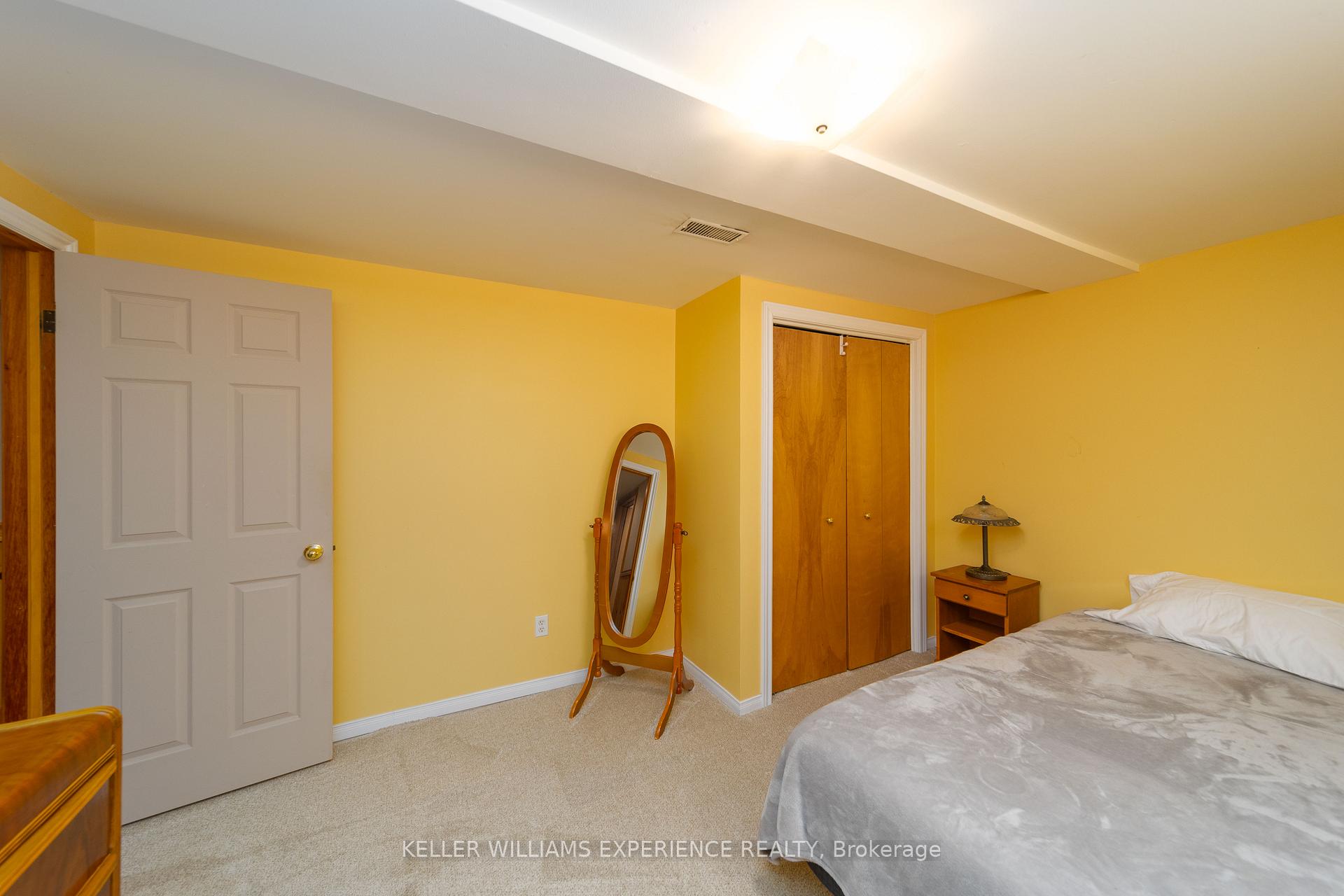 Photo 26 of 67 Queen Street, Barrie, Codrington — HOMEH