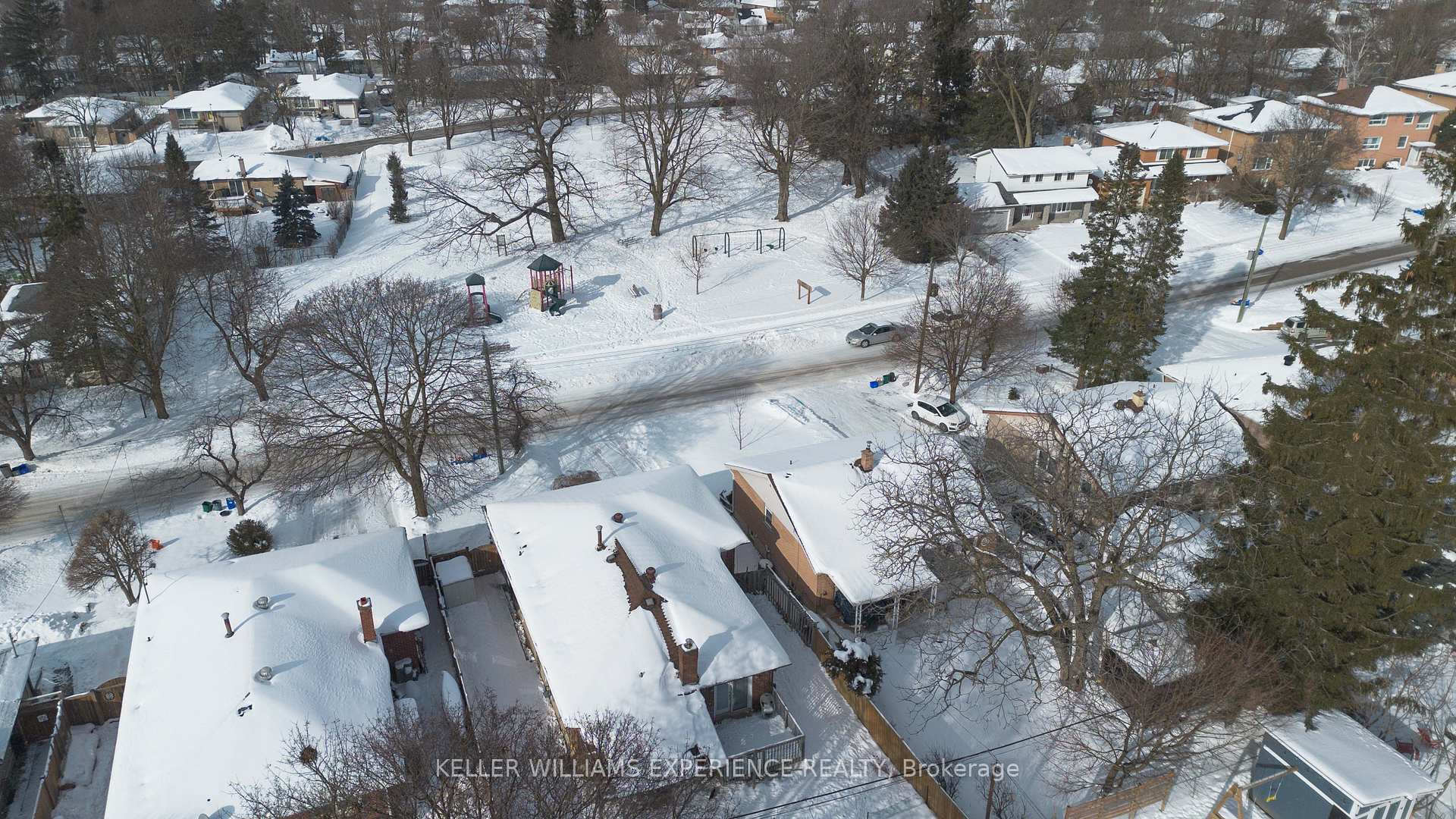 Photo 33 of 67 Queen Street, Barrie, Codrington — HOMEH