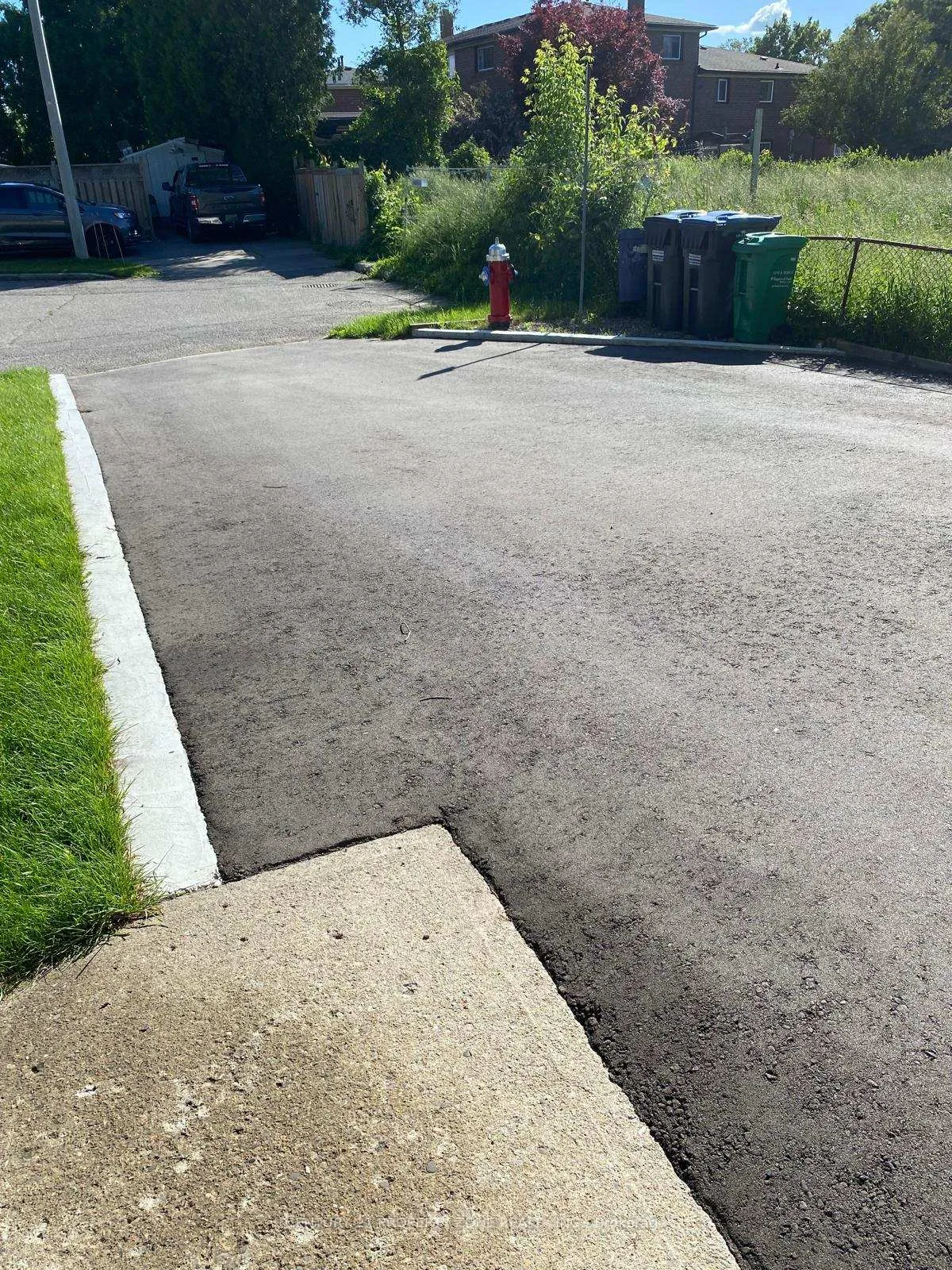 Photo 3 of 64 Bramhall Circle, Brampton, Madoc — HOMEH