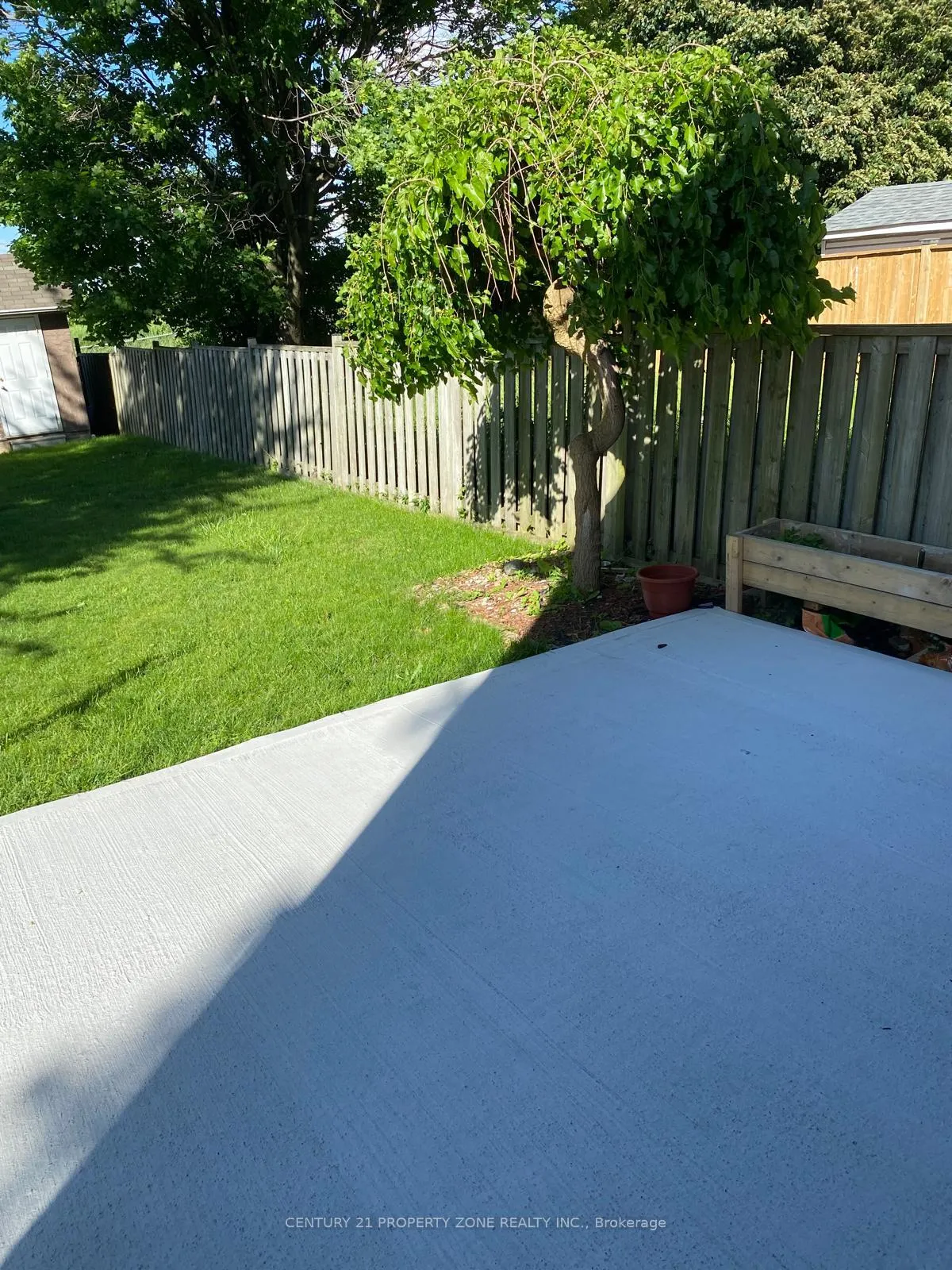 Photo 9 of 64 Bramhall Circle, Brampton, Madoc — HOMEH