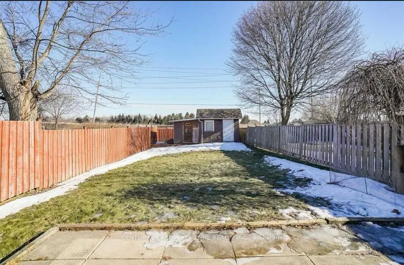 Photo 12 of 64 Bramhall Circle, Brampton, Madoc — HOMEH