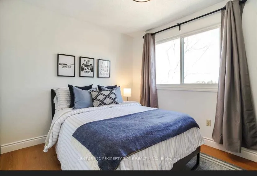 Photo 17 of 64 Bramhall Circle, Brampton, Madoc — HOMEH