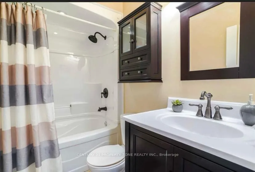 Photo 21 of 64 Bramhall Circle, Brampton, Madoc — HOMEH