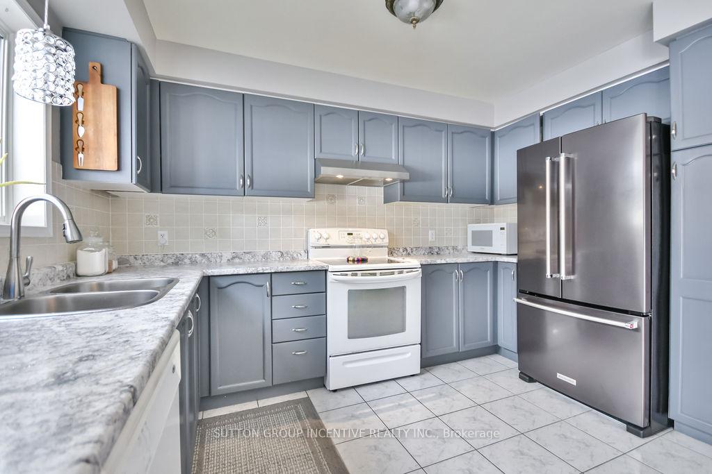 Photo 18 of 18 Wice Road, Barrie, Holly — HOMEH