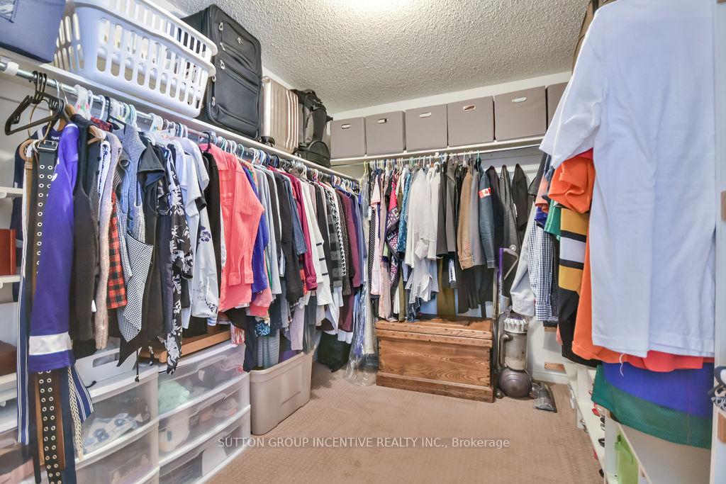 Photo 25 of 18 Wice Road, Barrie, Holly — HOMEH