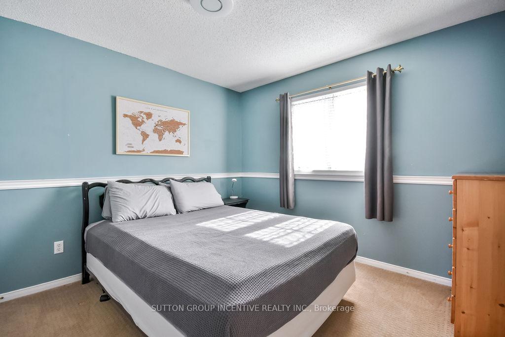 Photo 26 of 18 Wice Road, Barrie, Holly — HOMEH