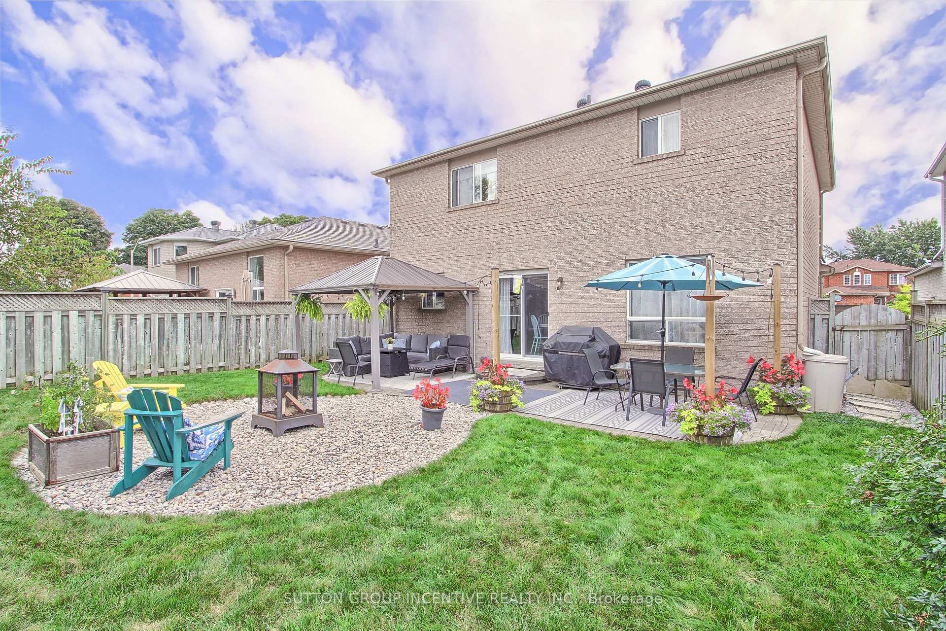 Photo 39 of 18 Wice Road, Barrie, Holly — HOMEH
