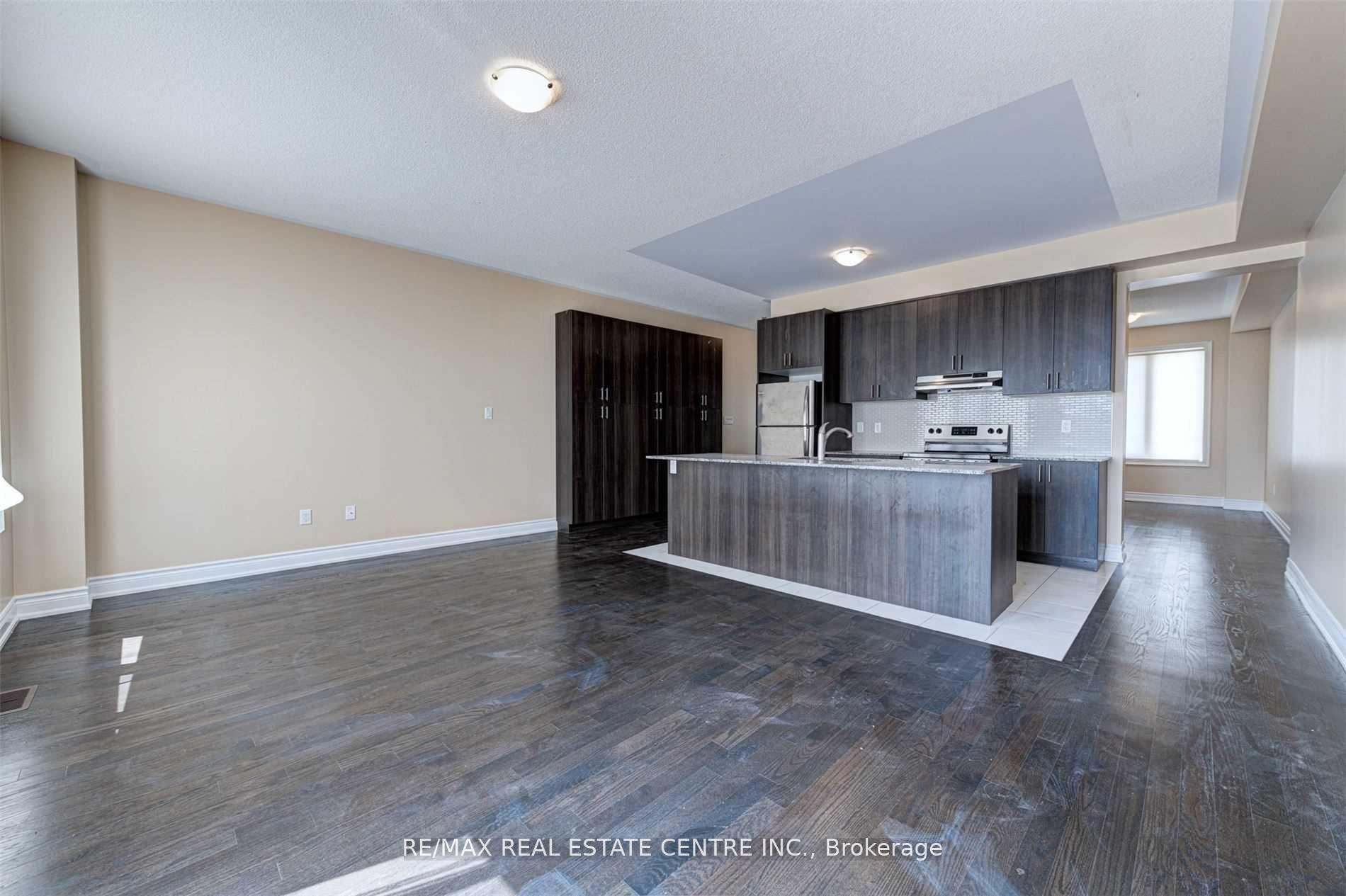 Photo 12 of 398 Rivermont Road, Brampton, Bram West — HOMEH
