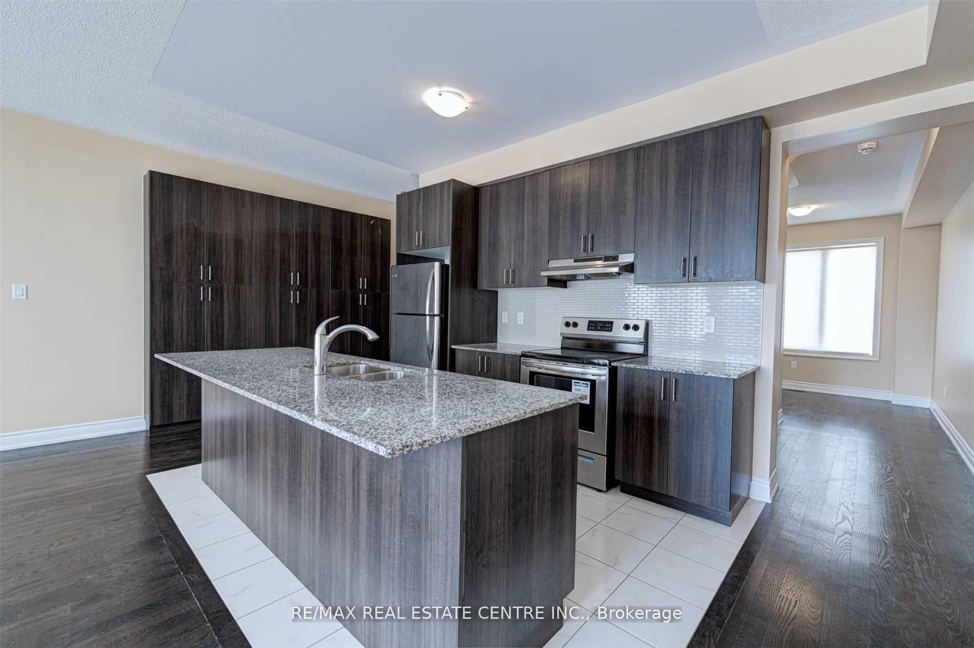 Photo 13 of 398 Rivermont Road, Brampton, Bram West — HOMEH