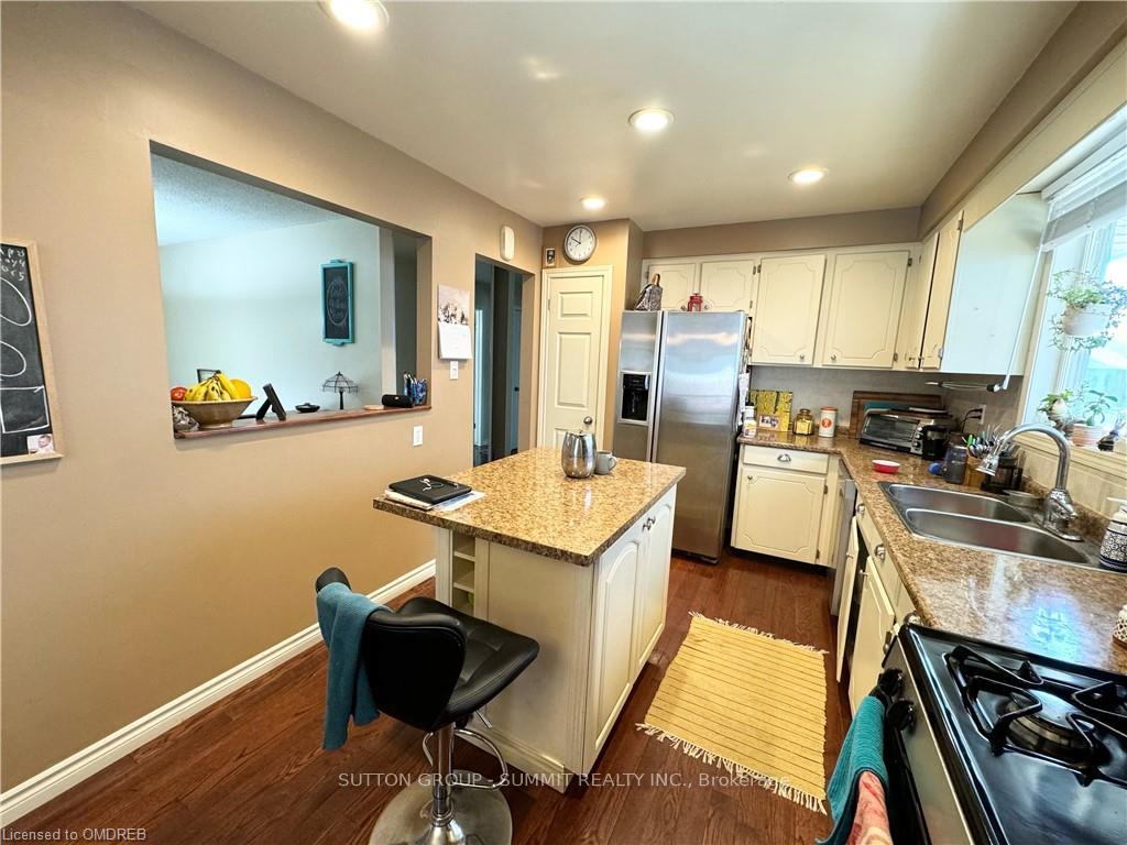 Photo 6 of 11 Rowan Court, Hamilton, Randall — HOMEH