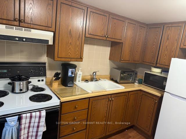 Photo 13 of 11 Rowan Court, Hamilton, Randall — HOMEH