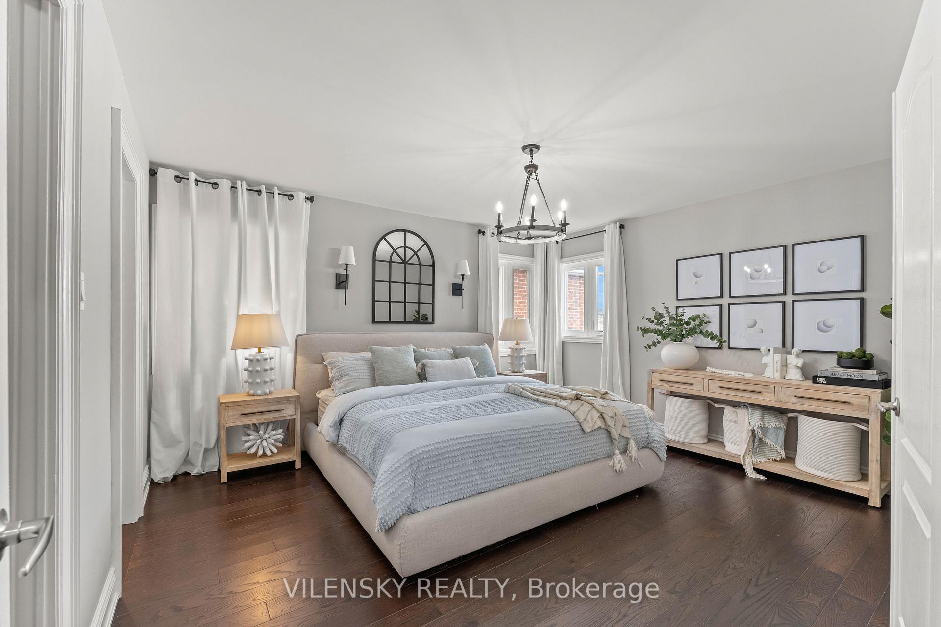 Photo 20 of 40 Mosswood Road, Vaughan, Patterson — HOMEH