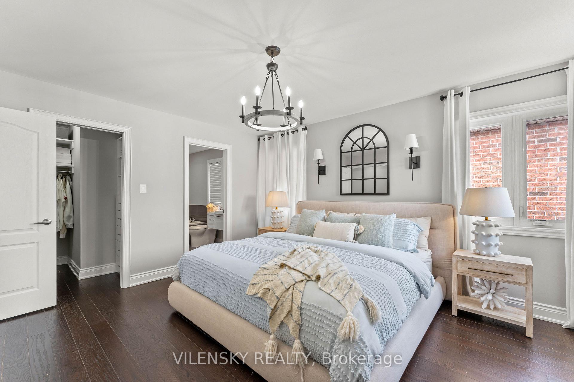Photo 21 of 40 Mosswood Road, Vaughan, Patterson — HOMEH