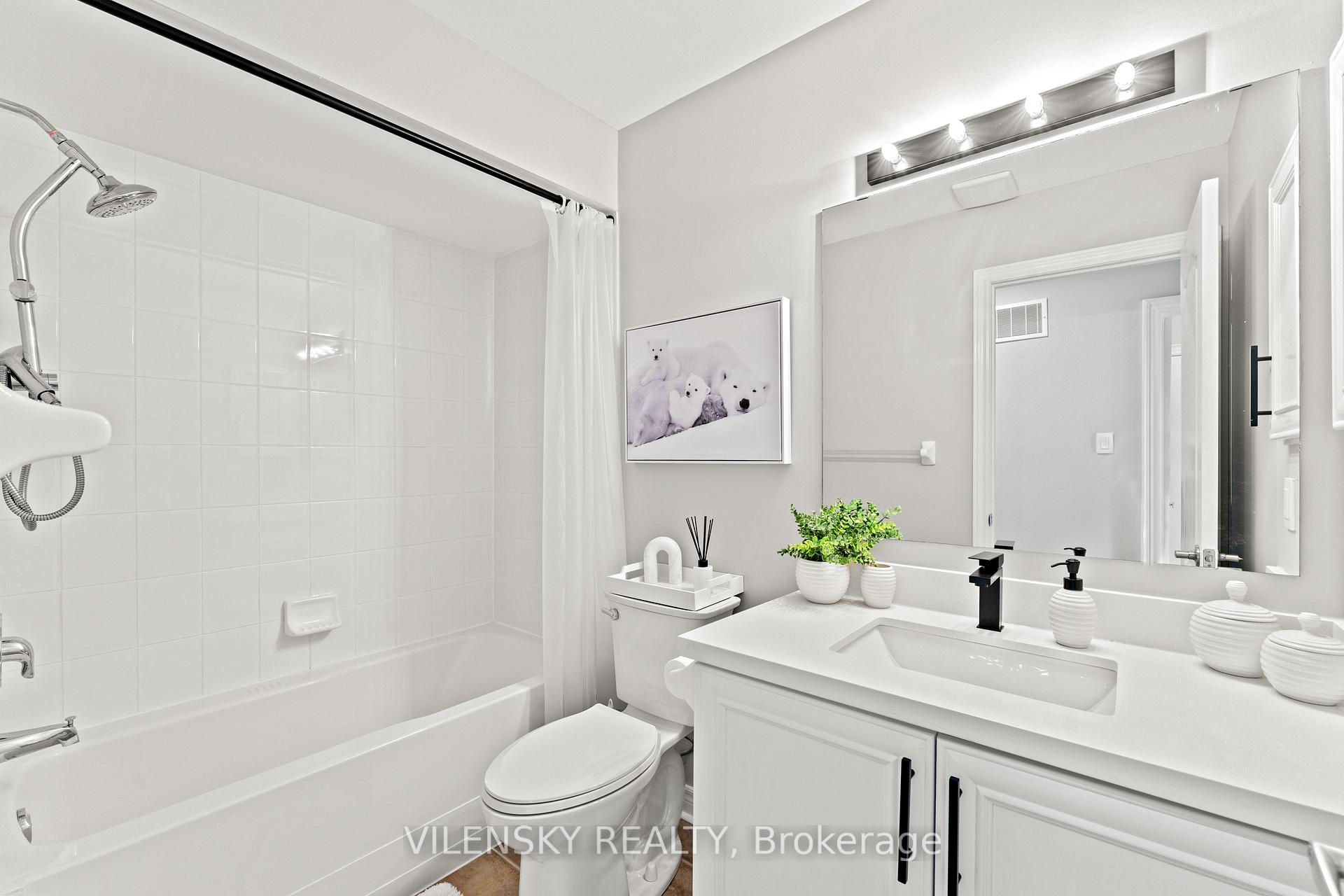 Photo 31 of 40 Mosswood Road, Vaughan, Patterson — HOMEH