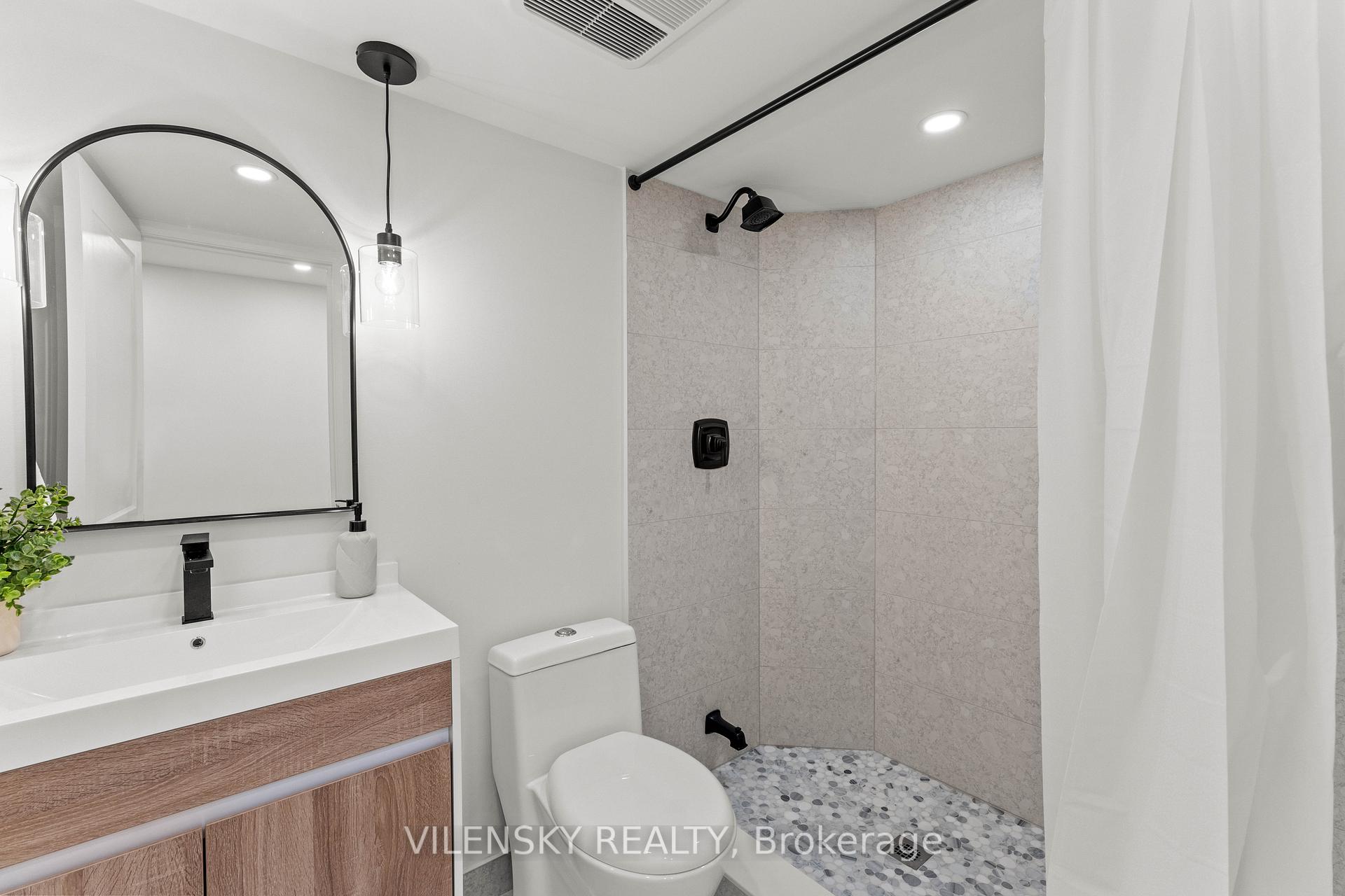 Photo 36 of 40 Mosswood Road, Vaughan, Patterson — HOMEH
