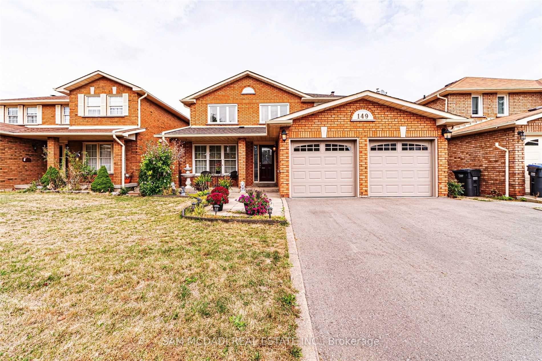 Front of 149 Sunforest Drive